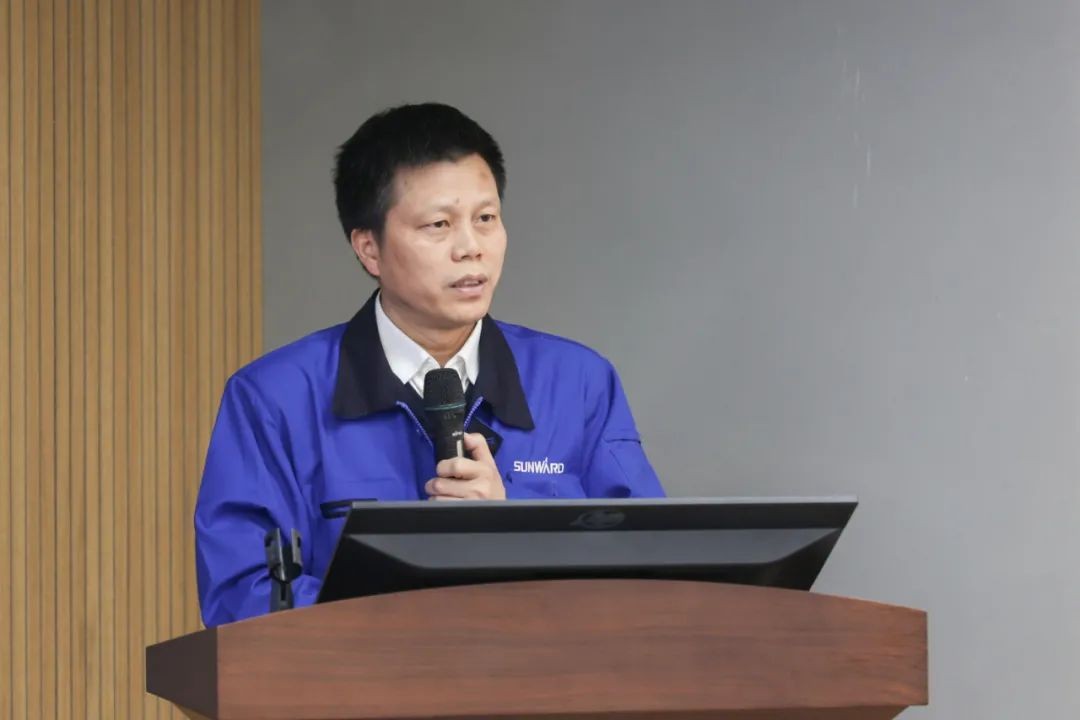 2021中国（长沙）国际工程机械设计大赛暨“设计之星”评选活动3044am永利集团智能组“立异设计事情营”开营啦！！！