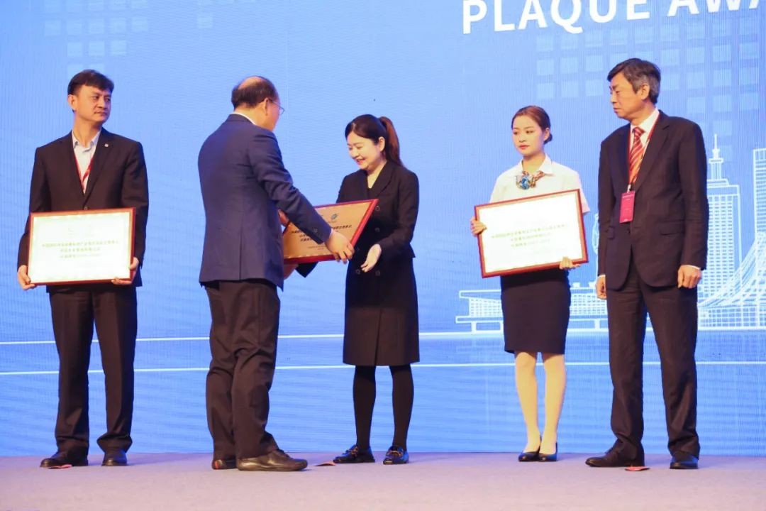 何清华：：：走“双循环”蹊径 勇攀制造业天下高地