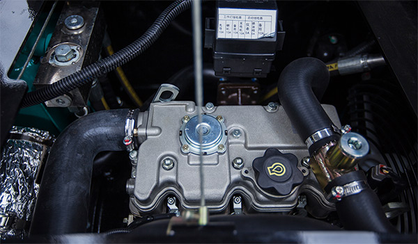 “C位”出道 14.5万元3044am永利集团智能微挖18UB等你开回家