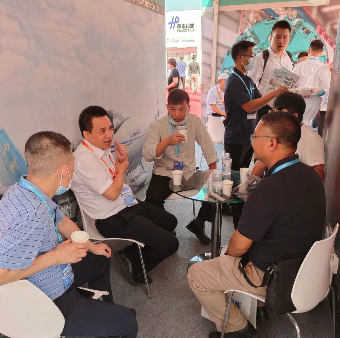 3044am永利集团智能高空作业装备“吸睛”雄安展