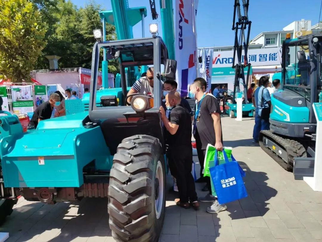 3044am永利集团智能高空作业装备“吸睛”雄安展
