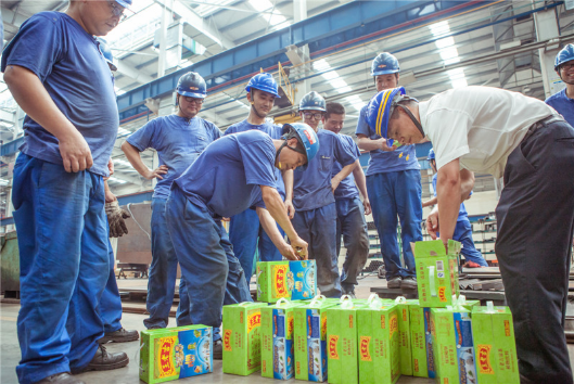 我们有清凉做伴，高温也能潇潇洒洒