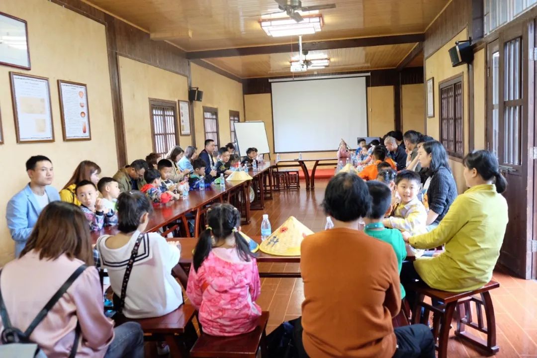 童年差别Young，稻花香里亲子欢——3044am永利集团智能组织开展六一亲子活动