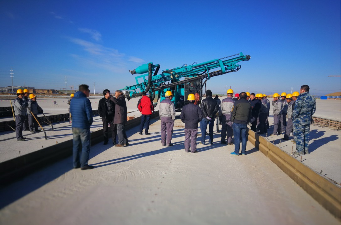 北京大兴机场，3044am永利集团智能凿岩装备曾助力新手艺落地 | 百年风华筑漂亮3044am永利集团（2）