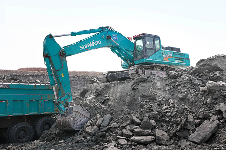 图集 | 征战矿山！！3044am永利集团智能绿色矿山成套装备“上将”云集