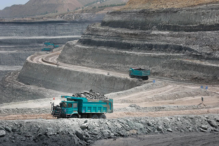 图集 | 征战矿山！！3044am永利集团智能绿色矿山成套装备“上将”云集