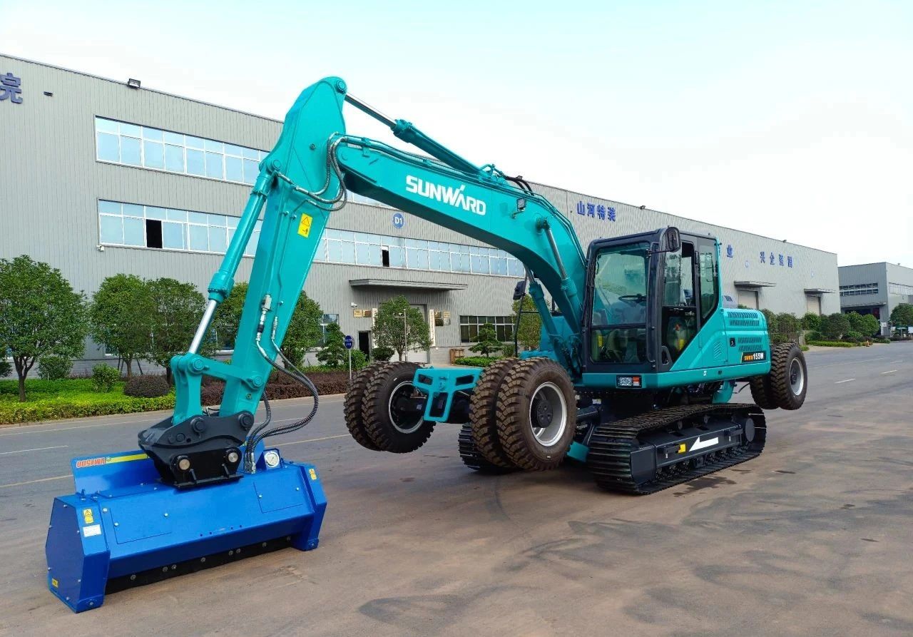 海内首台！3044am永利集团智能15吨级轮履两用开带机乐成下线