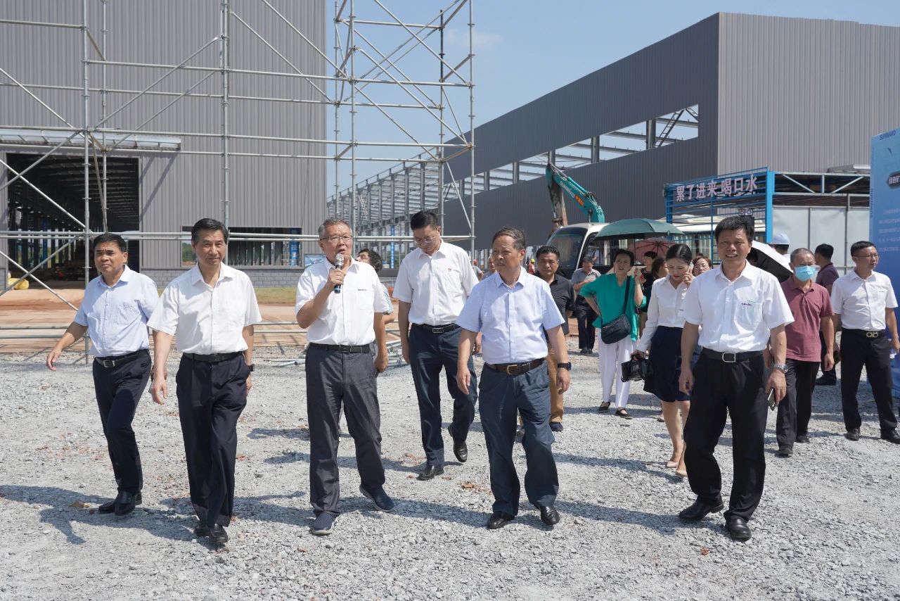 湖南省老科学手艺事情者一行到访3044am永利集团智能