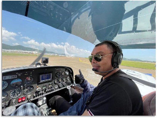 4小时，，，720公里，，，3044am永利集团阿若拉飞到珠海在第13届中国航展等你