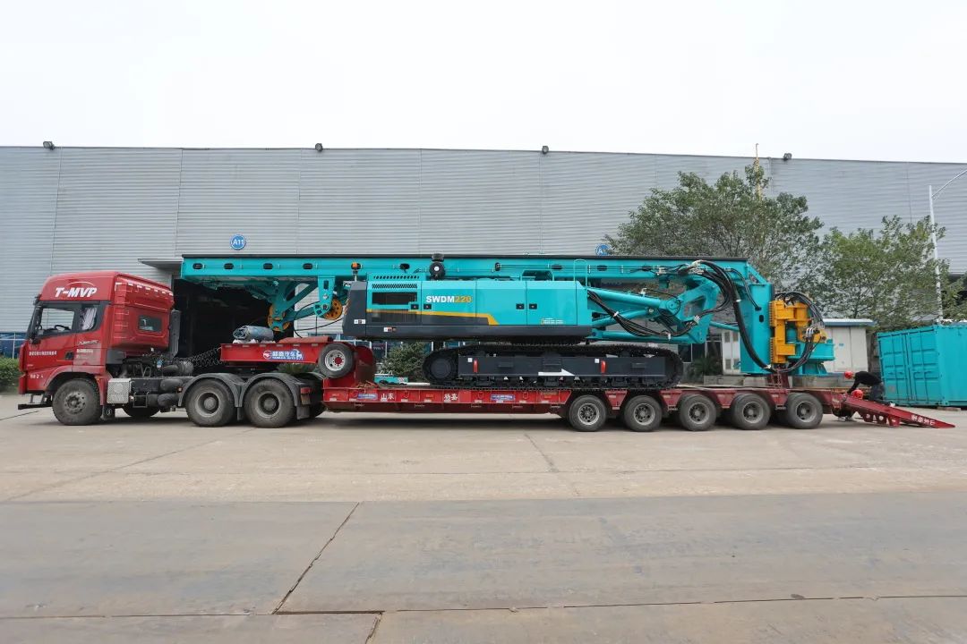 湖南日报：：先行先试，，，开拓千亿美元新市！！！我省首单二手工程机械装备出口报关 3044am永利集团智能装备 昨天