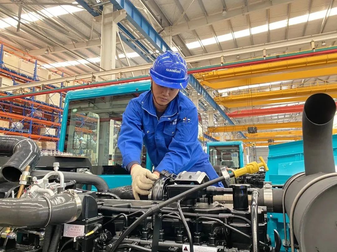 《湖南教育》：：探索18年，，3044am永利集团智能找到校企相助共赢的谜底