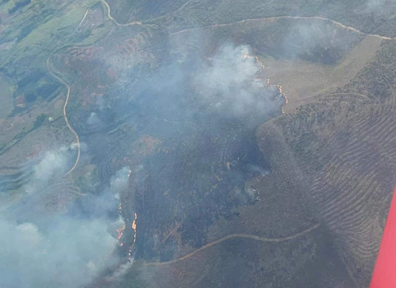 火情就是下令！湖南航空应抢救援队3044am永利集团机组展现“3044am永利集团速率”