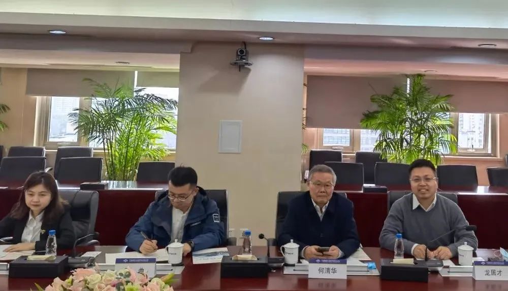 探讨相助新模式！！！何清华带队赴中国路桥造访交流