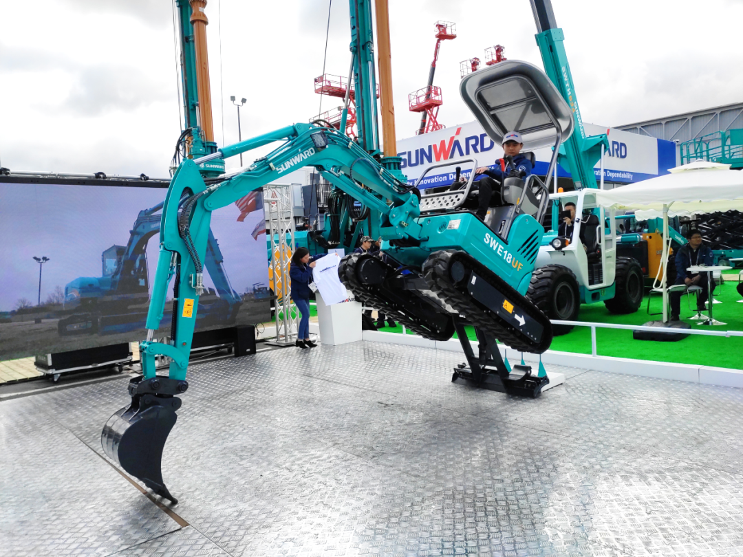 3044am永利集团匠心 | 闻“机”起舞，，，手艺“添”威