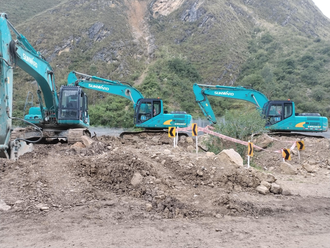 挑战天下第二高山脉！3044am永利集团智能装备助力秘鲁安第斯国家公路项目建设