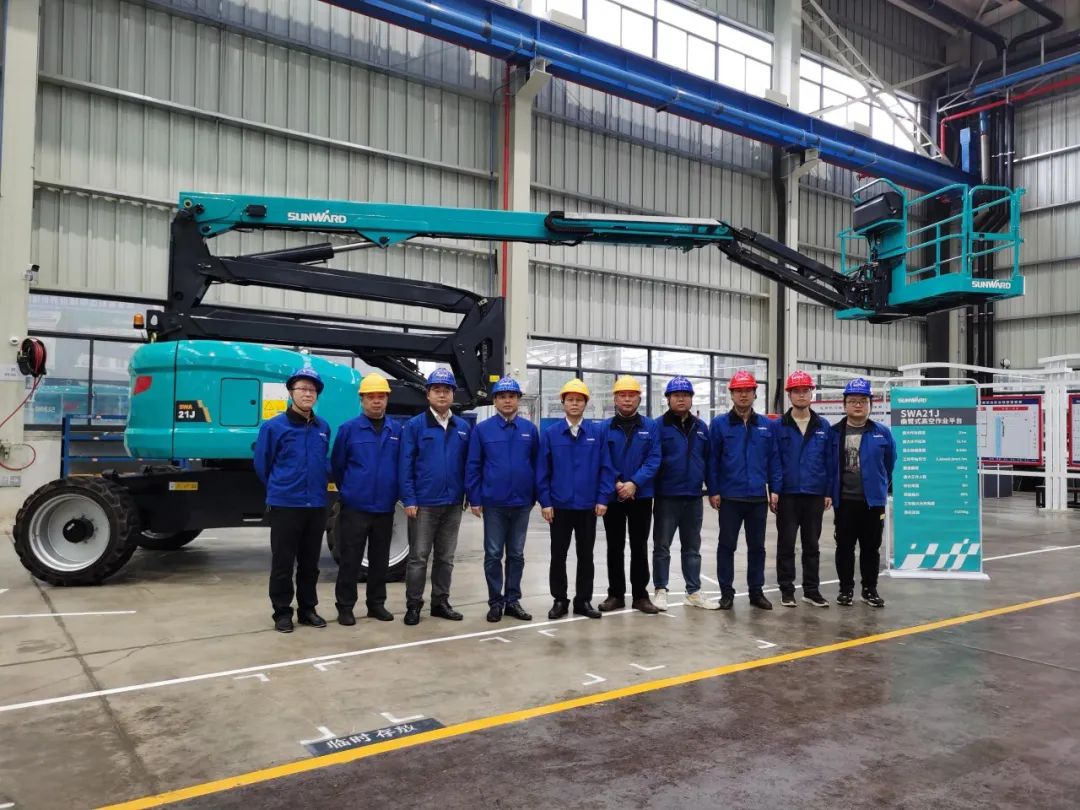 行业同级别产品之最！3044am永利集团智能又一款曲臂式高空作业平台乐成下线