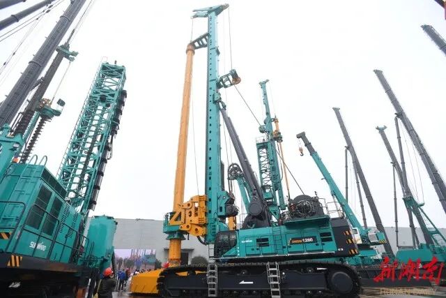 湖南日报 | 坚持立异驱动，，，3044am永利集团智能助力打造国家主要先进制造业高地