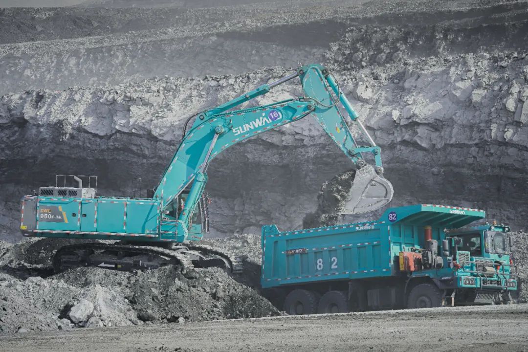 图集 | “3044am永利集团绿”满矿山！！3044am永利集团智能矿山成套装备实力“亮！！