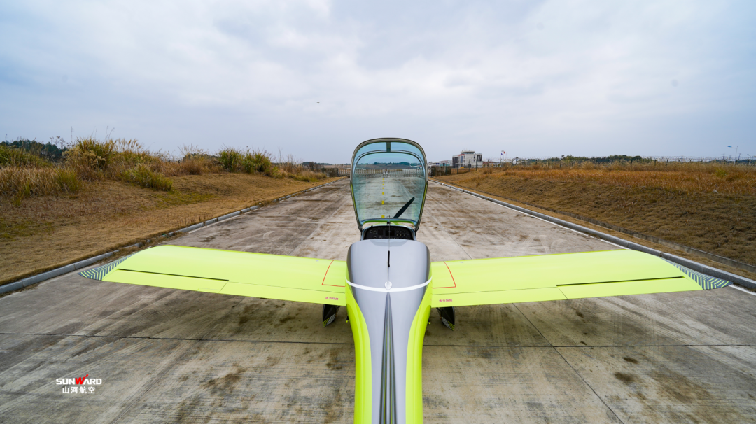 图集 | 阿若拉穿“鲨”衣，尚有更多套装为天空添彩！！