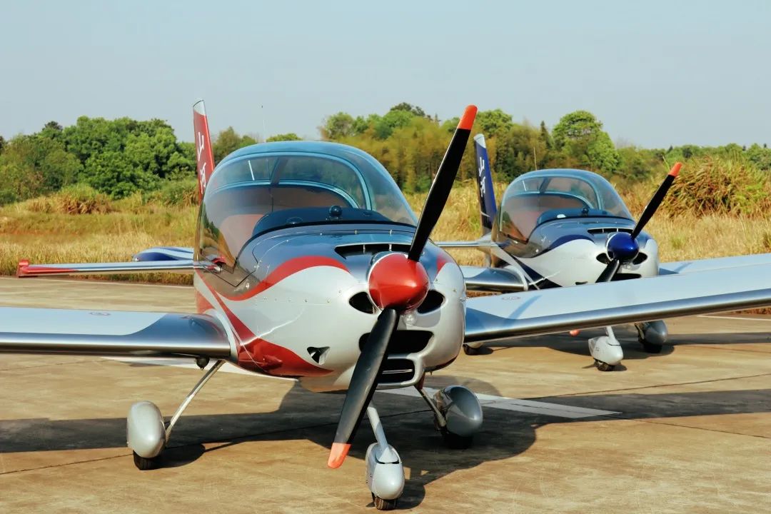 图集 | 阿若拉穿“鲨”衣，尚有更多套装为天空添彩！！