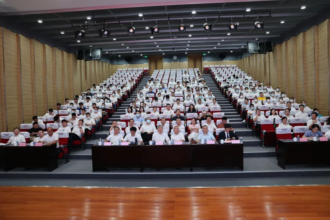 立异引领，智造未来！！！“2022院士专家长沙行”高端装备高质量开展钻研会盛大举行