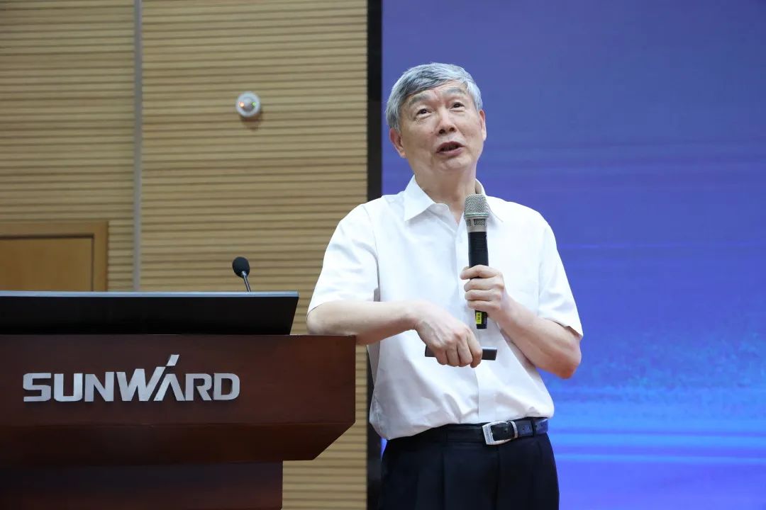 立异引领，智造未来！！！“2022院士专家长沙行”高端装备高质量开展钻研会盛大举行