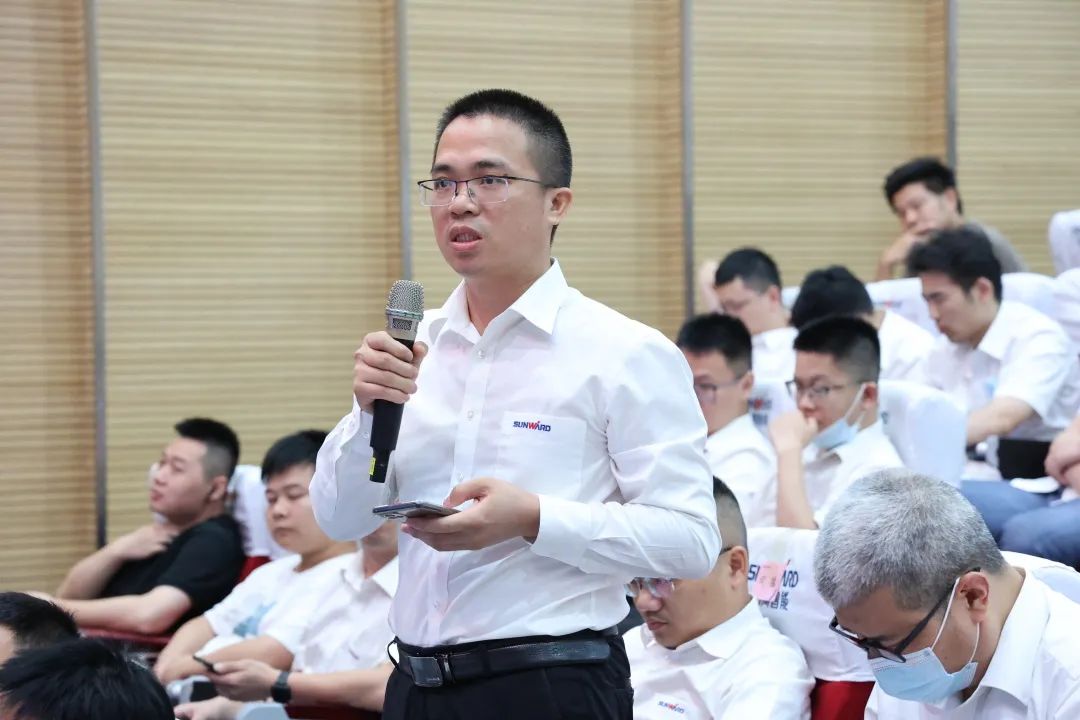 立异引领，智造未来！！！“2022院士专家长沙行”高端装备高质量开展钻研会盛大举行