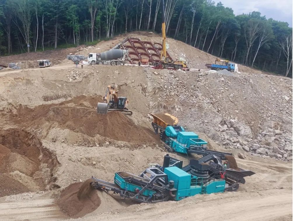 3044am永利集团普石勒成套移动破碎装备助力哈伊高铁铁伊段建设