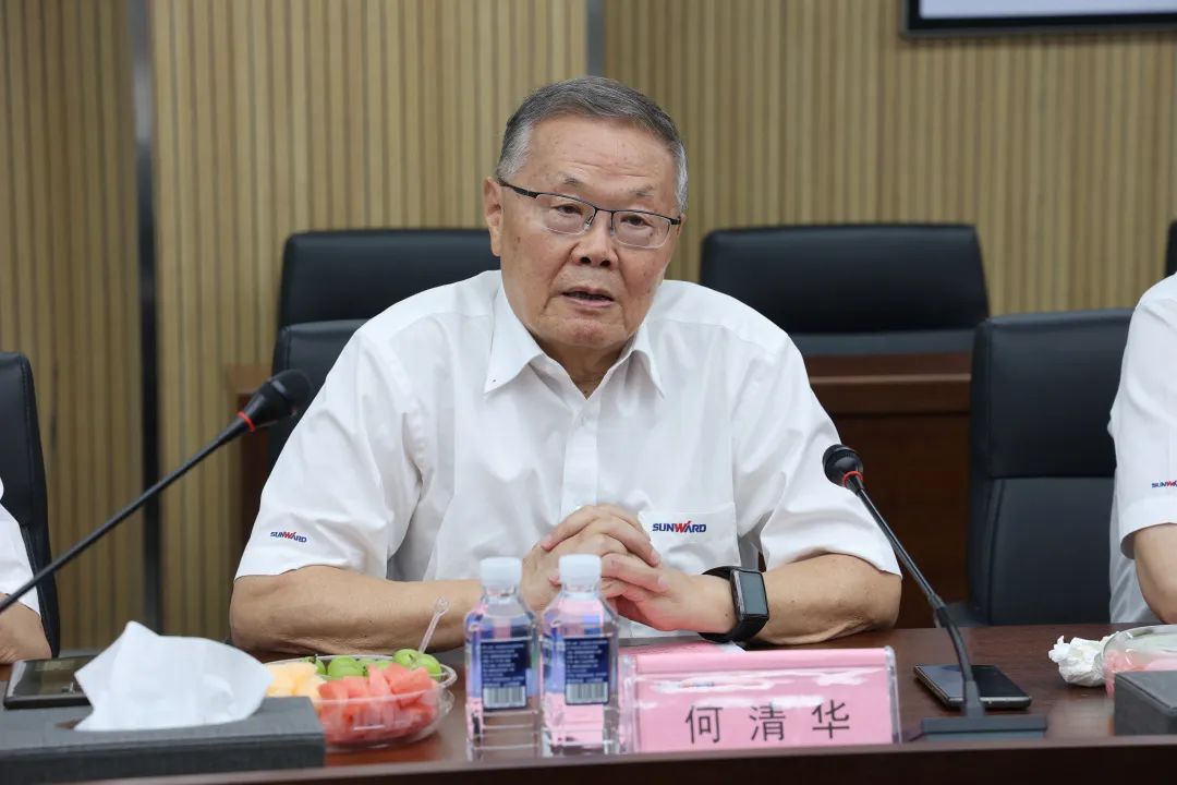 紫金矿业集团党委书记、董事长陈景河莅临3044am永利集团智能考察交流