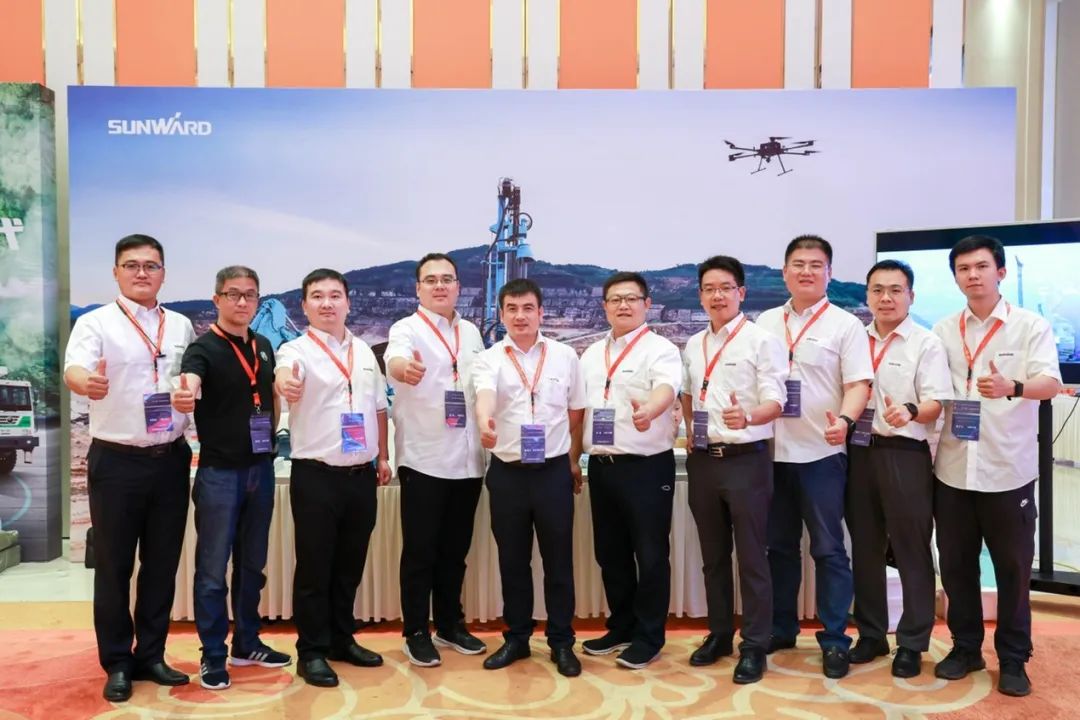 共话行业前沿手艺及趋势，，3044am永利集团智能亮相第九届金属非金属矿挑撰运营适用手艺与装备大会