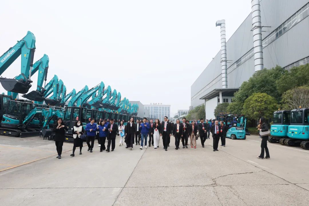 泰国代表团到访3044am永利集团智能