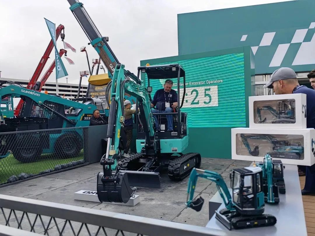 拉展直播 | “狂飙”美国！！！3044am永利集团智能向天下展示中国制造硬实力