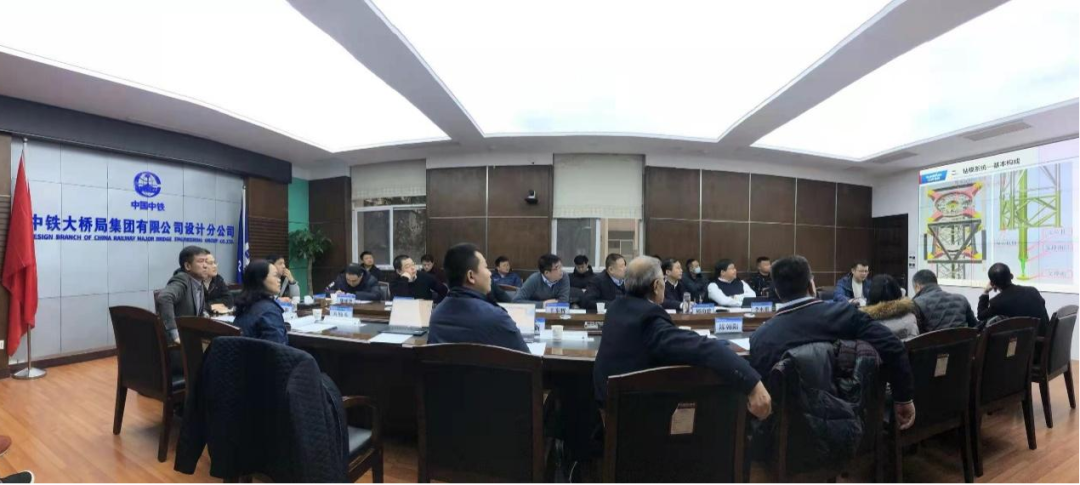 超等装备助建超等工程！！！3044am永利集团智能超等旋挖钻机SWDM1280推介会乐成举行