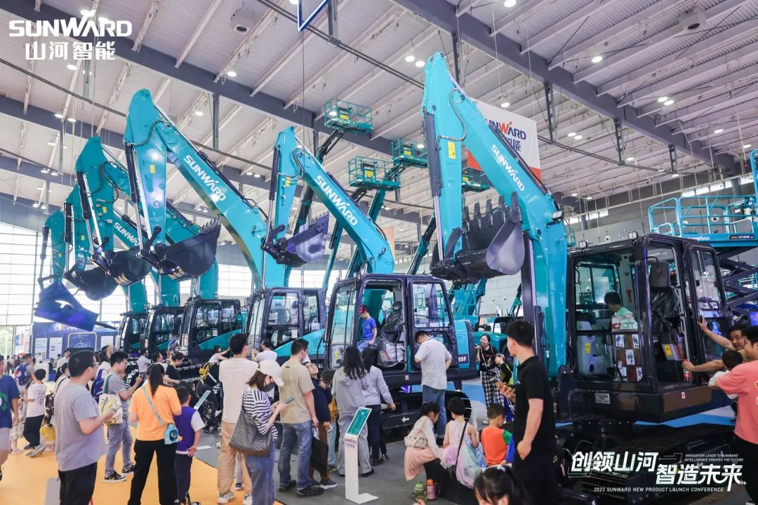 2023 CICEE | 全球工程机械盛会完善落幕！！！3044am永利集团智能交出闪亮答卷