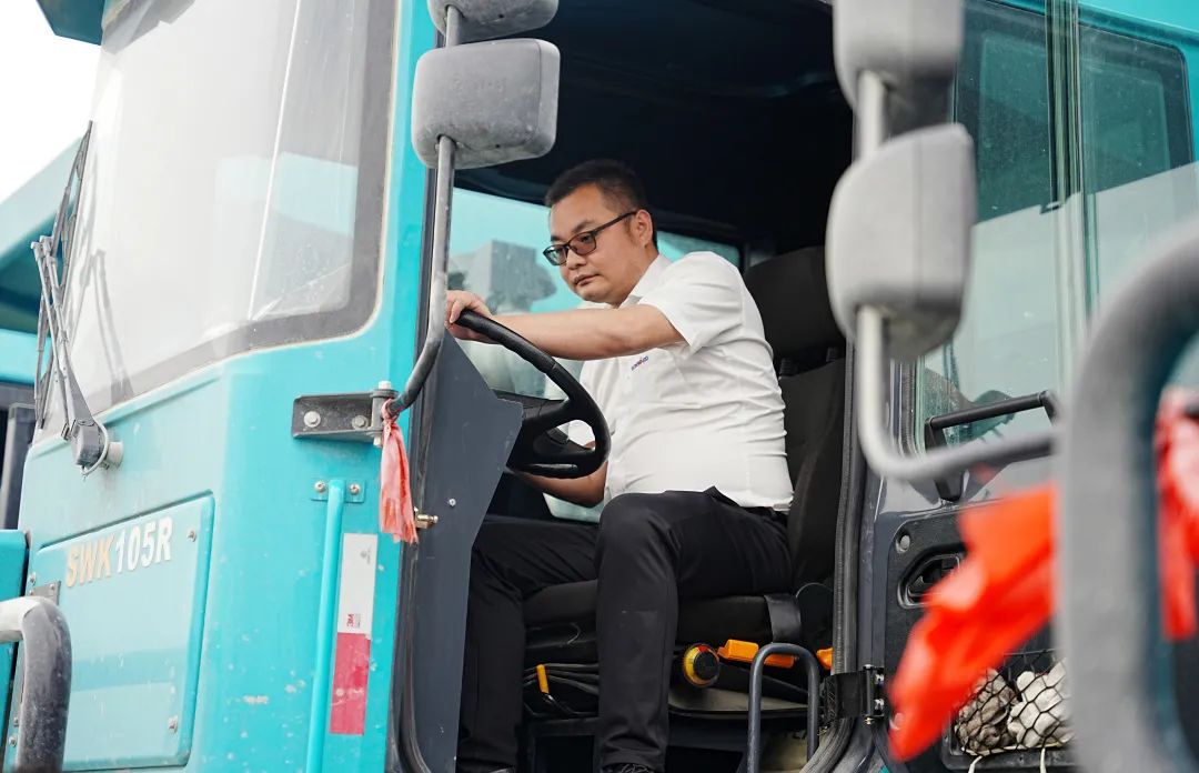 持续助力“双碳”目的，3044am永利集团巨鼎LNG矿卡在辽宁批量应用