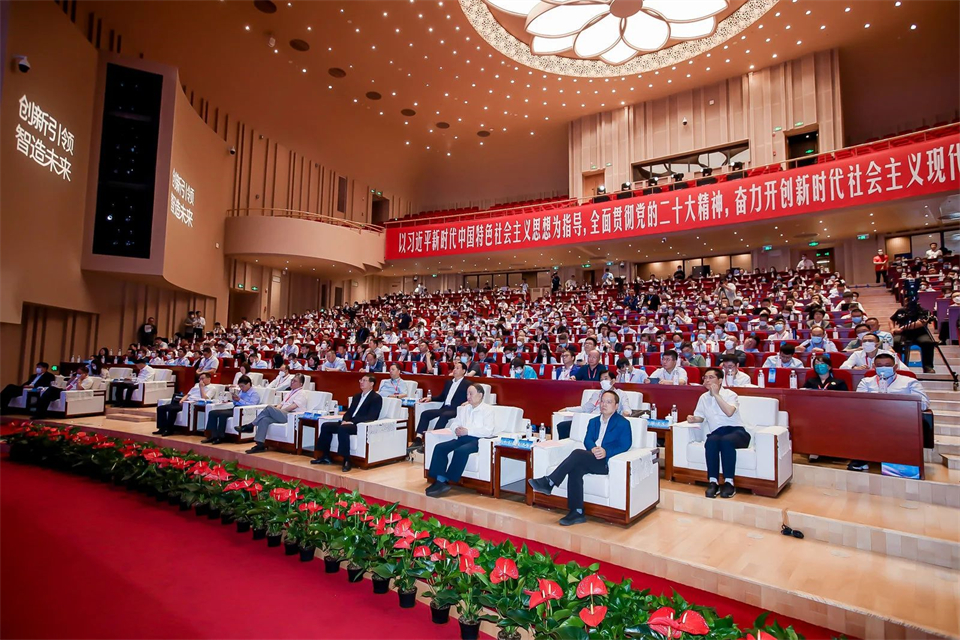 两项单冠，，，行业唯一！！3044am永利集团智能两款桩工产品同获制造业单项冠军