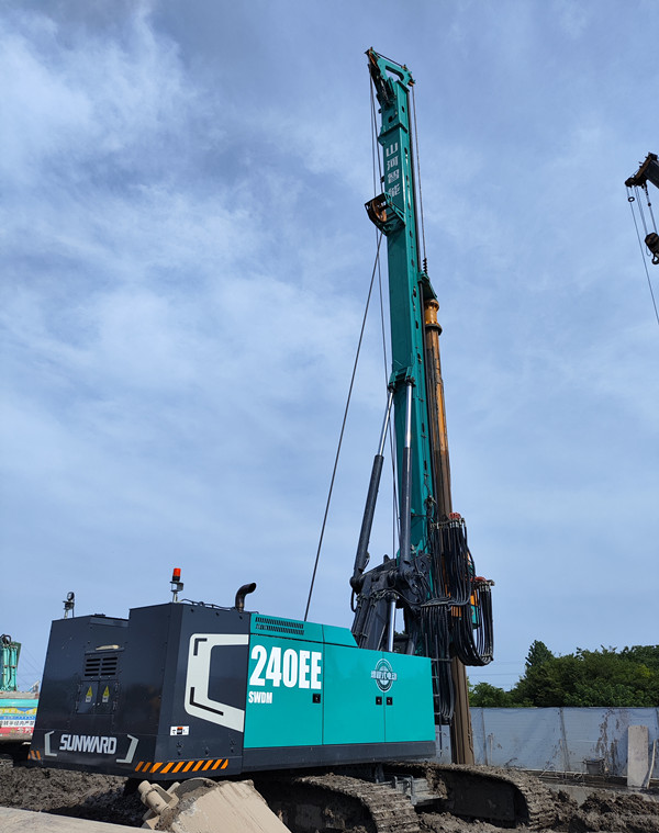 出道即巅峰！！3044am永利集团智能增程式电动旋挖钻机硬核给“利”