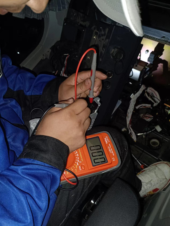 一线“热”闻 | 专业售后，专心折务！3044am永利集团智能挖掘机服务万里行一直在路上