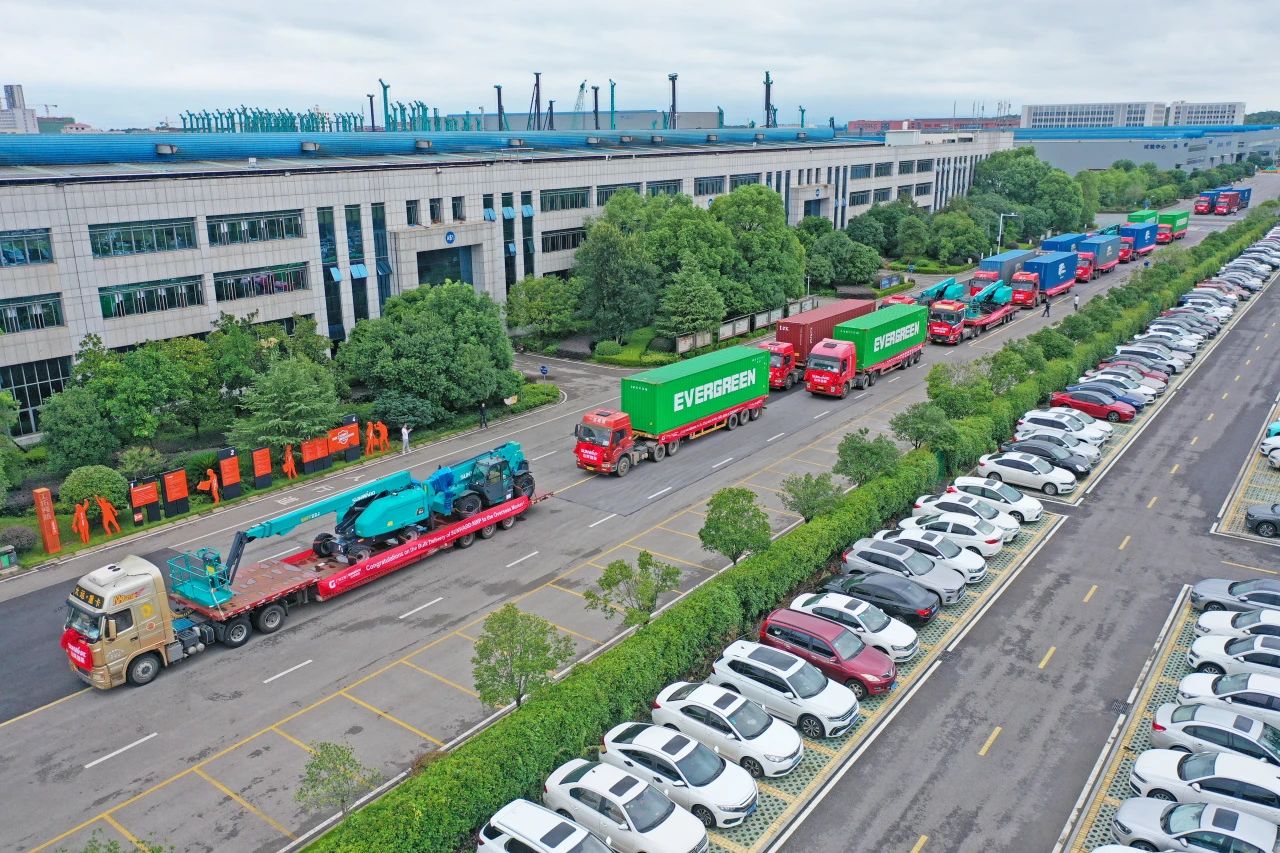 深化全球结构，，加速出海步伐！3044am永利集团智能高空机械装备外洋订单大型发货仪式圆满举行