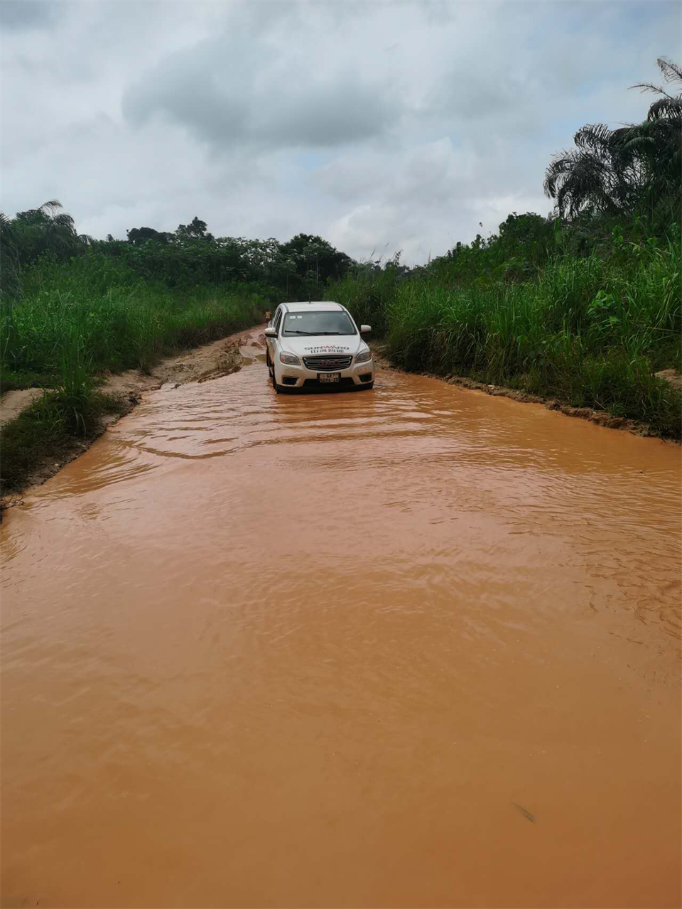 品质3044am永利集团，，，专心折务！！！3044am永利集团智能服务万里行活动走进非洲加纳