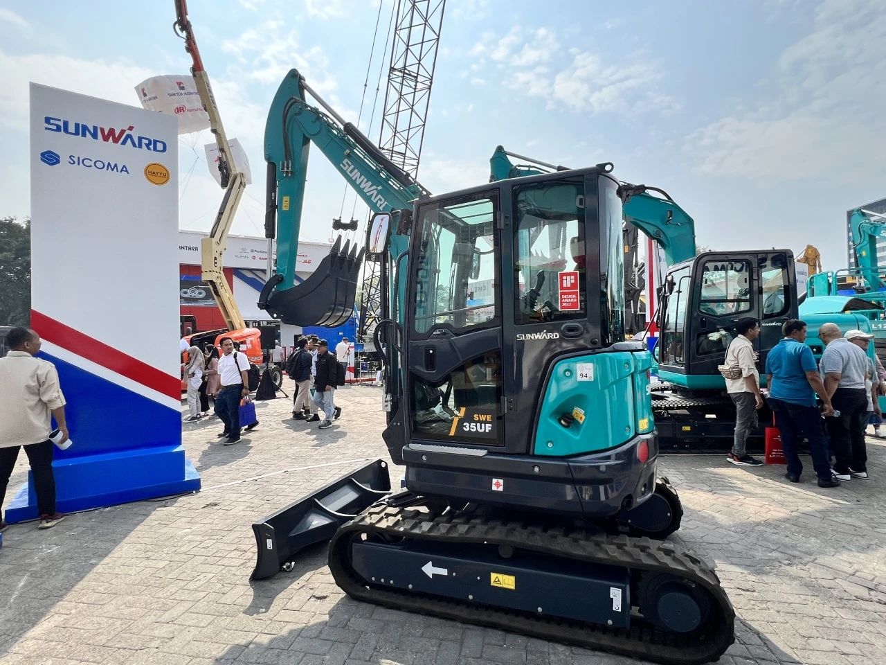 深耕细作，逆势增添！！！3044am永利集团智能艳服亮相印尼雅加达矿业展