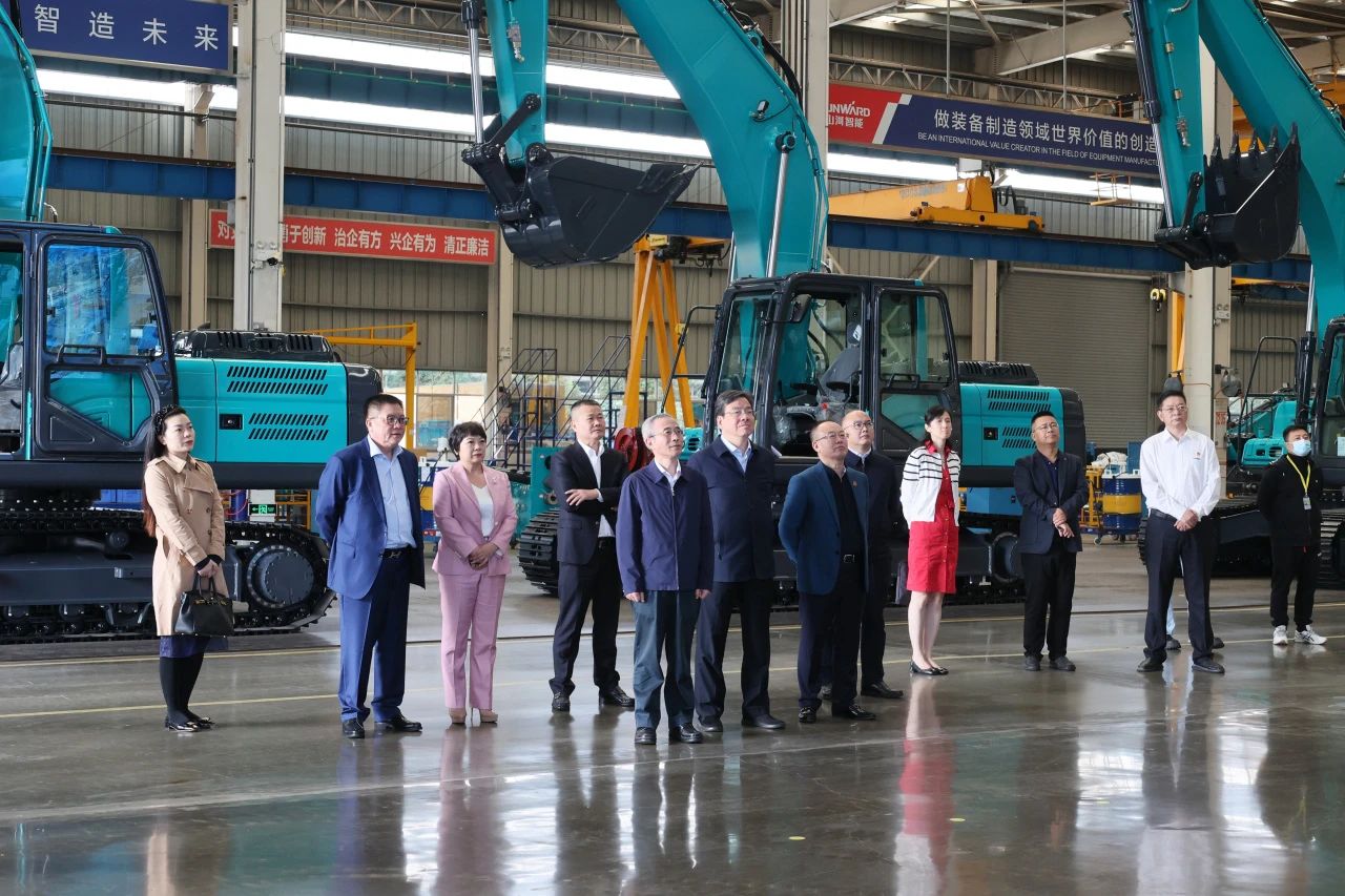 天下工商联副主席寿子琪调研3044am永利集团智能