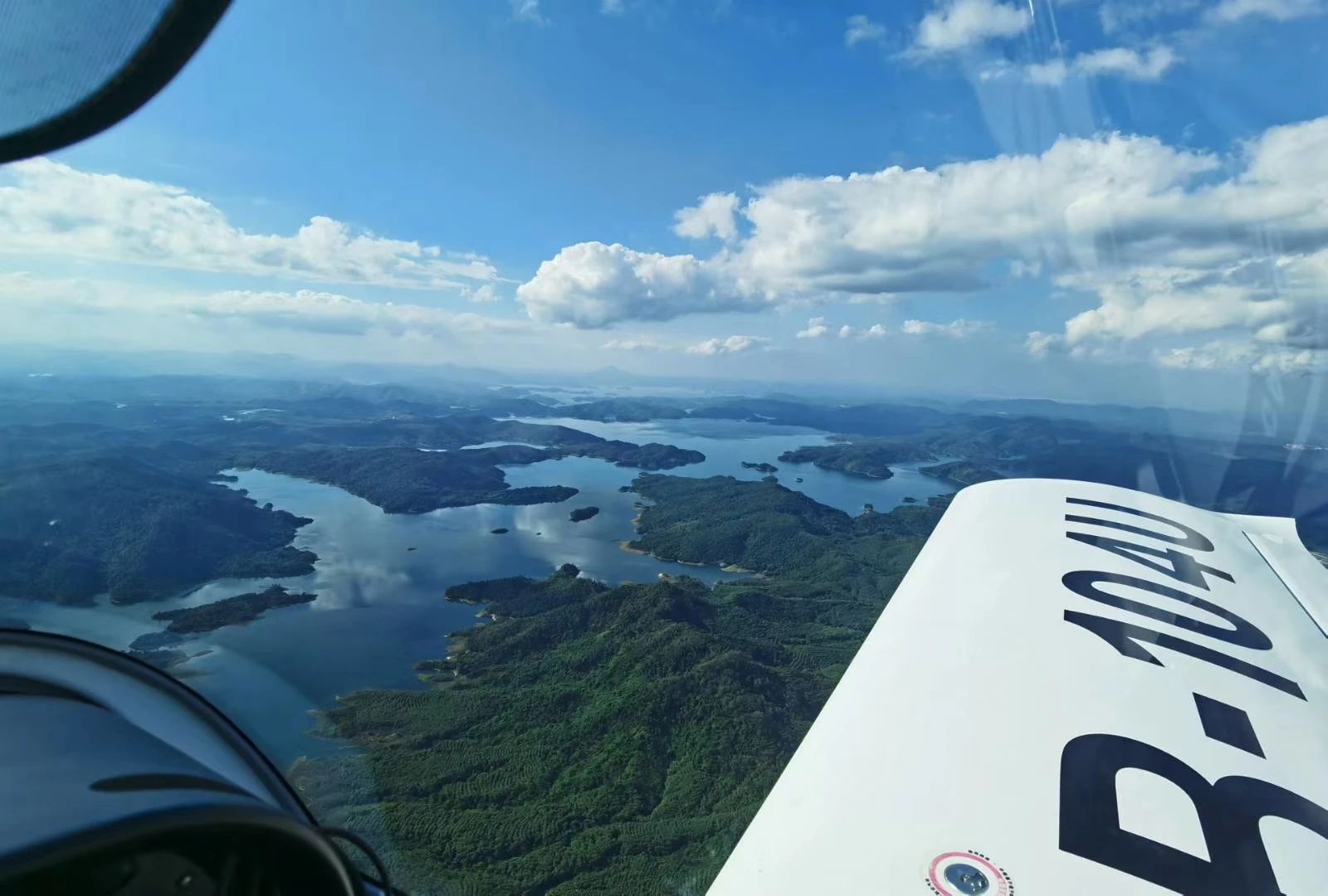 二十载磨砺，，，“阿若拉”飞机累计航行时间突破11万小时！！