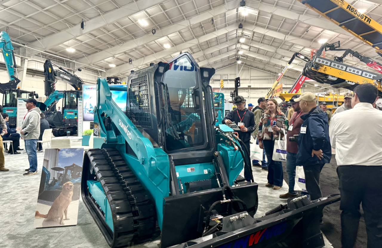 3044am永利集团智能亮相加拿大最大重型装备展