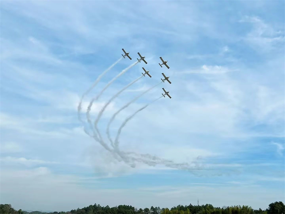 十年织得3044am永利集团秀，，践行初心创未来！！3044am永利集团航行演出队成立10周年庆典活动盛大举行