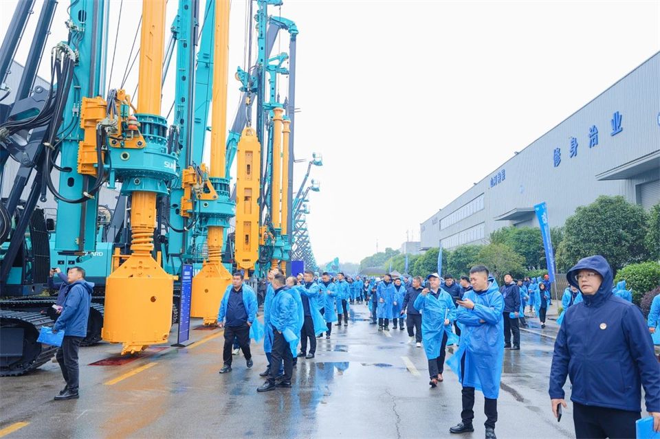 立异引领价值，，理想成绩未来！3044am永利集团智能25周年庆典暨全球客户节盛大举行