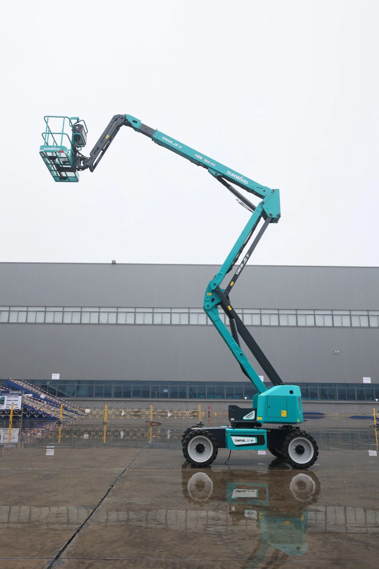 点赞！3044am永利集团智能立异装备荣登CMIIC2024明星产品榜单