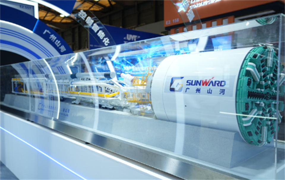 智造空间，，，价值共生！！广州3044am永利集团精彩亮相2024上海宝马展