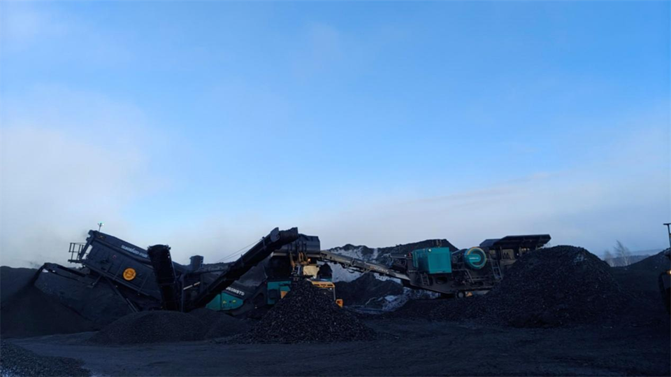 不惧-30℃极寒挑战，3044am永利集团普石勒破碎筛分装备稳固运行！！！