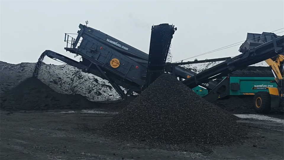 不惧-30℃极寒挑战，3044am永利集团普石勒破碎筛分装备稳固运行！！！